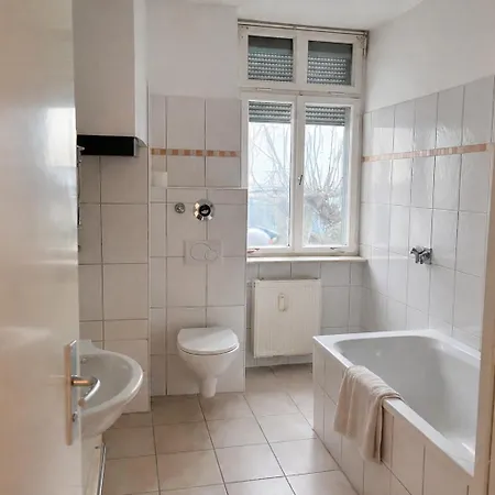 Co-living In Shared A & B Rum i privatbostad Offenbach am Main